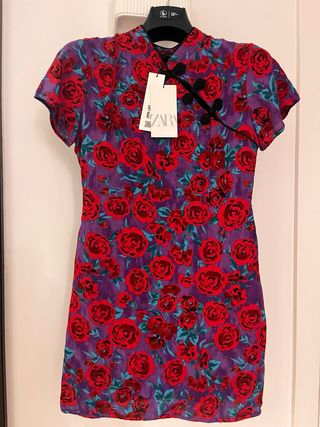 Vestido tipo japonés corto floral Zara talla S