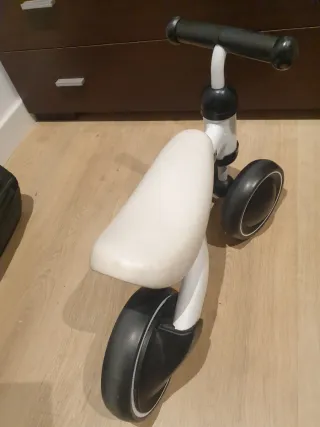 Bicicleta de aprendizaje Childhome