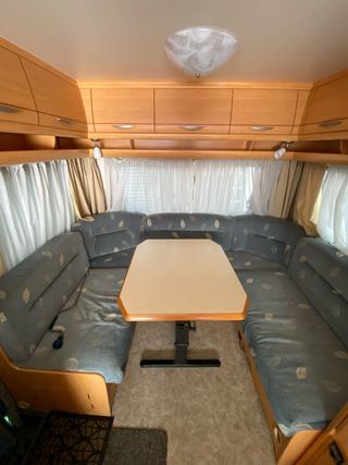 CARAVANA FENDT SAPHIR 490; CON MOVER