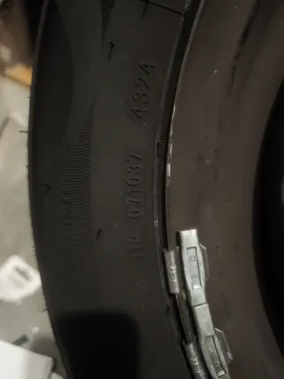 Llantas 195/65/R15 con Neumático