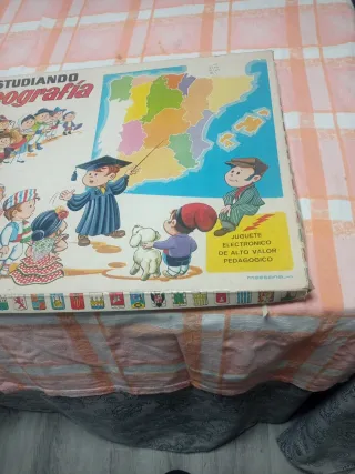 Juego Estudiando Geografía años 70