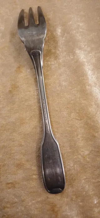 Tenedor antiguo ARTHUR KRUPP 18/10