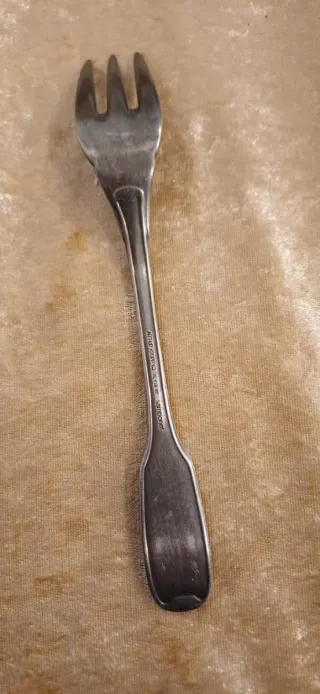 Tenedor antiguo ARTHUR KRUPP 18/10