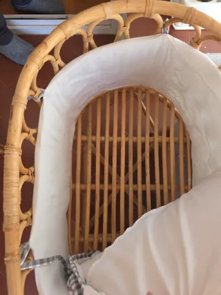 Cuna moisés de mimbre