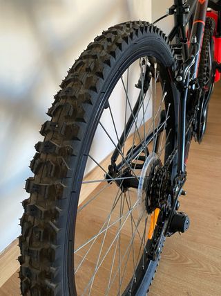 Bicicleta 24” Btwin Rockrider ST 500 COMO NUEVA