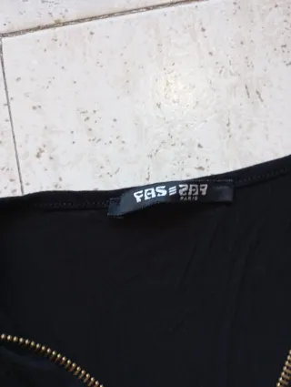 Vestido largo negro con cremallera