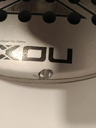 Pala Padel Nox AT10 Genius 18K.