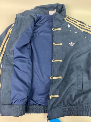 Chaqueta Adidas CNY Año Nuevo Chino Bordada