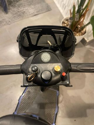 Scooter 3 Ruedas LiberCar Automático