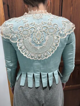Traje de Fallera azul y multicolor