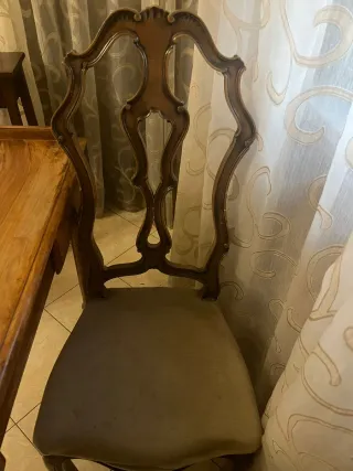 Scrivania in legno massello