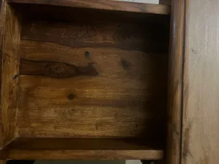 Scrivania in legno massello