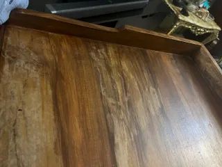 Scrivania in legno massello