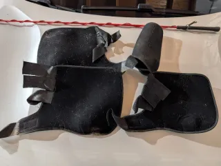 Pack protectores caballo salto