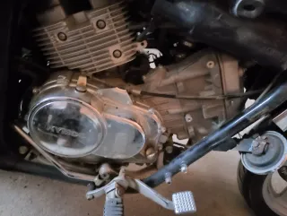 Kymco Venox 250 - Piezas