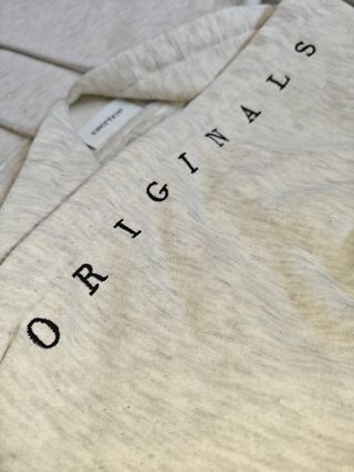 Sudadera Gris con capucha, Jack & Jones. Talla L.