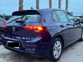 Volkswagen Golf  8    accidentado,  siniestrado