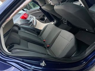 Volkswagen Golf  8    accidentado,  siniestrado