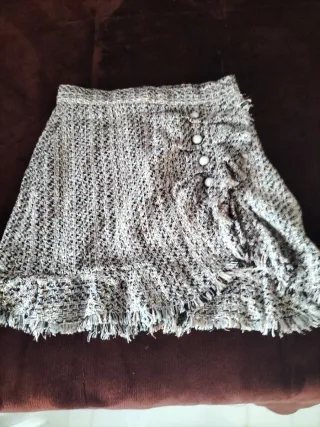 Falda corta tweed