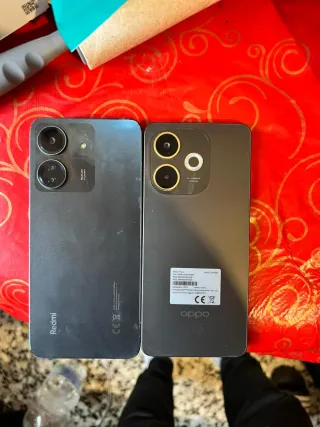 Oppo A5 5G y un redmi 13C