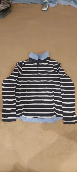 Camiseta niño rayas manga larga. Marca Kiabi