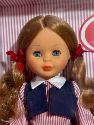 Nancy - Lesly colegiala reedición 2022