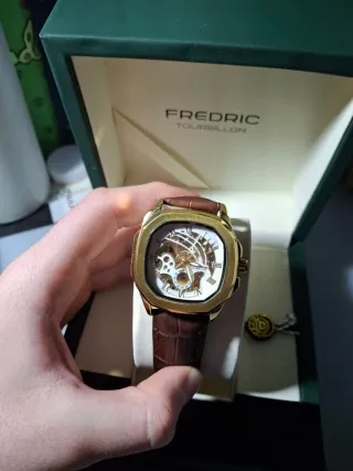 Reloj Fredric Tourbillon Cuero Dorado