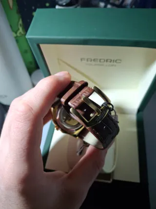 Reloj Fredric Tourbillon Cuero Dorado