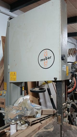 Sierra de carpintería profesional