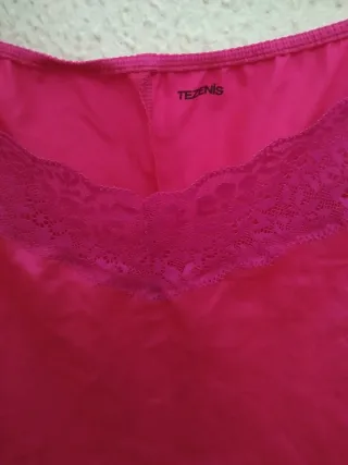 Picardía rosa con encaje