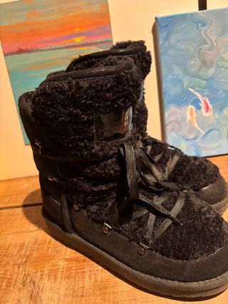 Botas negras de descanso