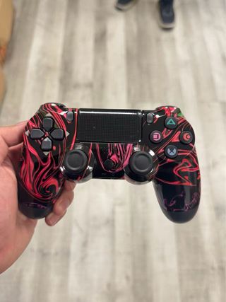 Mando PS4 Personalizado Negro y Rojo