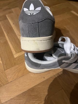 Zapatillas Adidas Campus. Talla 40