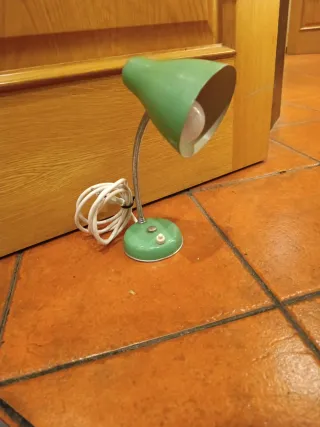 Flexo retro antiguo verde