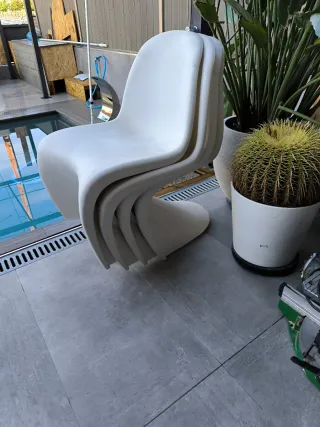 Precio de las 4. Urge vender. Juego 4 Sillas Diseñ