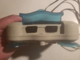 Consola antigua tipo NES sin probar