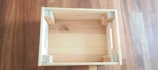 Caja de madera IKEA KNAGGLIG