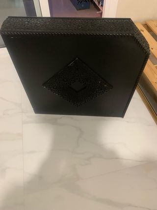 Lateral sofá marroquí metálico negro