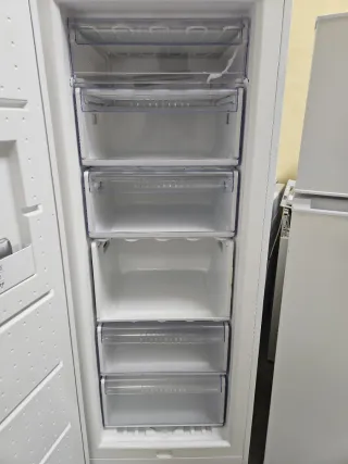 Congelador LYNX blanco