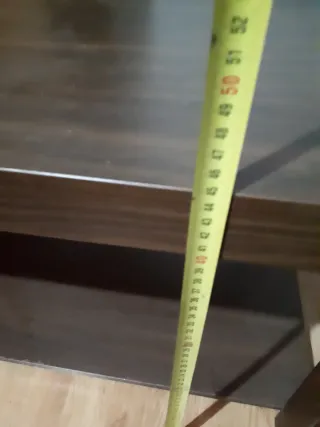 2 Mesas auxiliares de madera