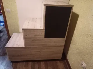 Escalera con cajones