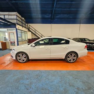 Volkswagen Passat 1.6 TDI 105cv Edition BlueMotion Tech