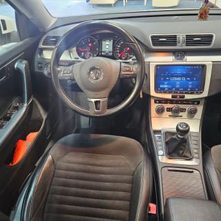 Volkswagen Passat 1.6 TDI 105cv Edition BlueMotion Tech