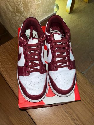 Nike Dunk Bordeaux e Bianche Nuove