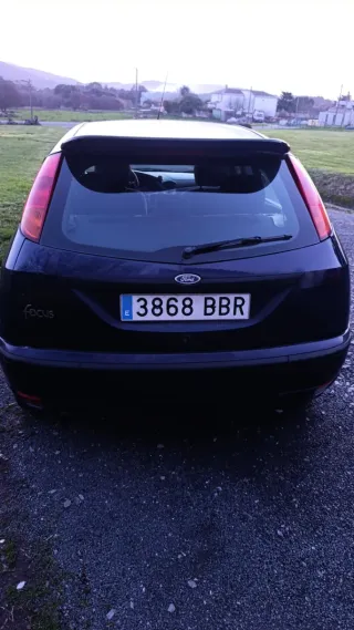 Ford Focus 2000