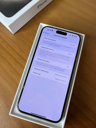 iPhone 15 Pro Max 256GB Plata regalo 2 fundas