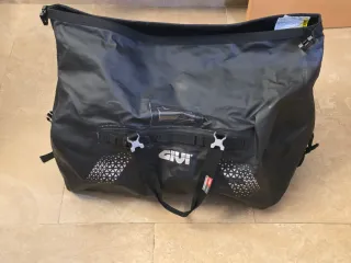 Bolsa Givi UT804 80L Negra