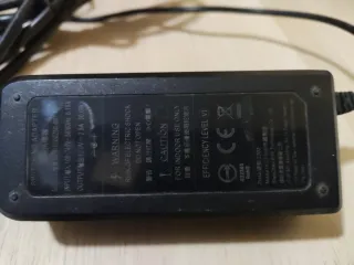 Cargador Fuente Alimentación 12V 2.5A 30W