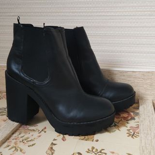 Botines tacón H&M Divided piel sintética T.39