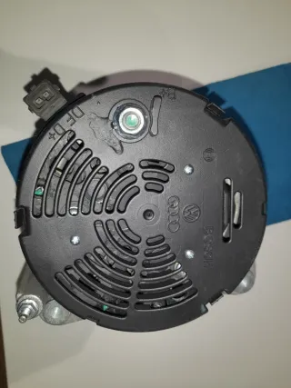 Alternador nuevo 0123515020